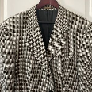 Men 3 button Peerless Man 42R sport coat